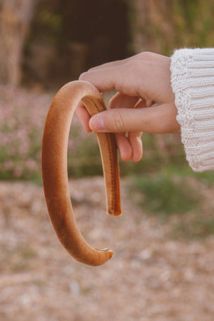 Open image in slideshow, Slim Velvet Hard Headband
