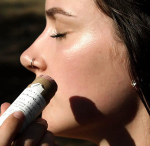 Open image in slideshow, Highlight &amp; Bronzer Sticks

