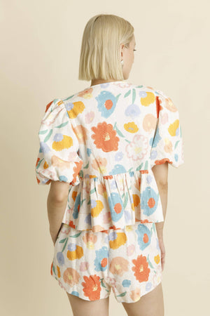 AT1976 - FLORAL TOP W/ TIES